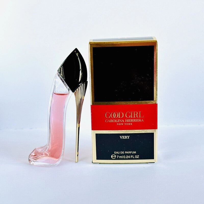 Very Good Girl By Carolina Herrera